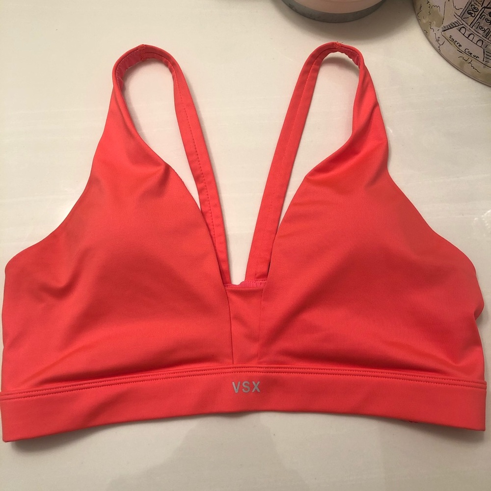 Victoria’s Secret | VSX sports bra